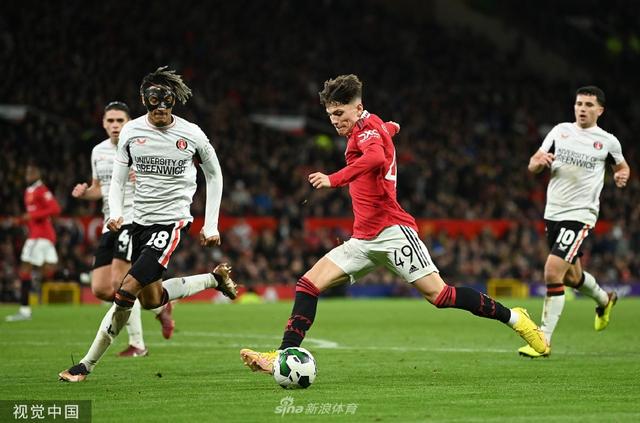 了坚定的化 了坚定的化